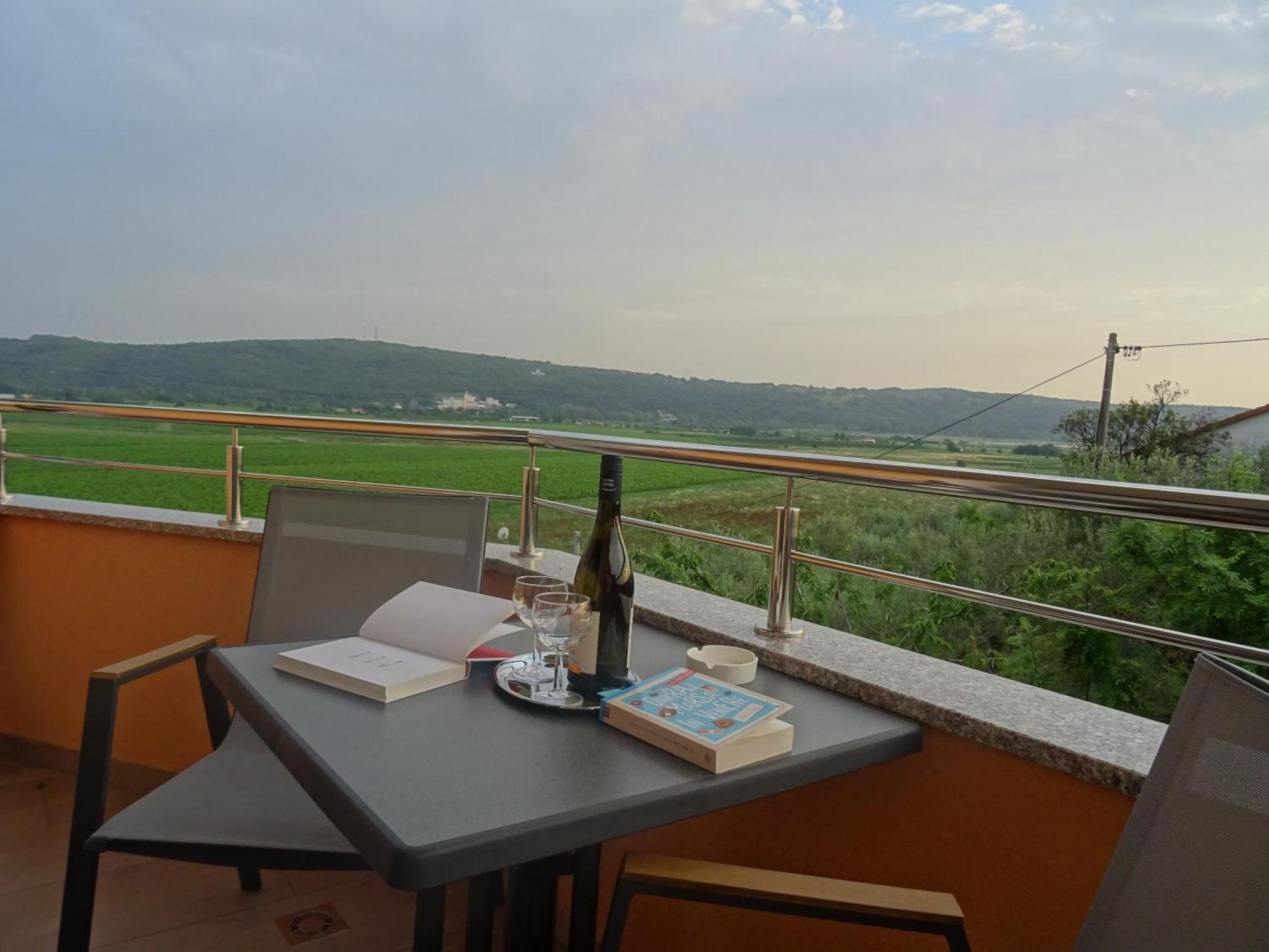 Val&Sol Apartments Сечовлє Екстер'єр фото
